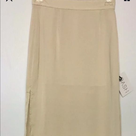 Capulet Cream Chiffon High Waist Slit Maxi Skirt - Picture 4 of 9